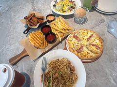 -必胜客(WOW南雄店)