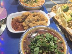 -马路边边火锅串串(观前街店)