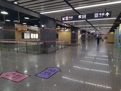 -一大会址·新天地(地铁站)