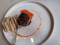 牛肉塔塔配牛油果黑橄榄酱-Solo(衡山路店)