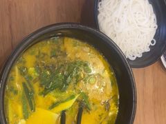 -桥香园云南过桥米线(红龙井店)