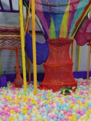 -蹦贝运动中心·蹦床·攀岩·闯关(龙岗店)