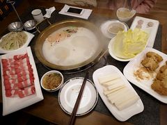 -小天鹅火锅·一线江景洪鼎旗舰店(洪崖洞店)