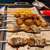 彩灯飘飘迎佳节