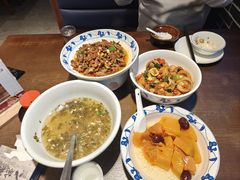 -八碗湘长沙市井菜(坡子街店)