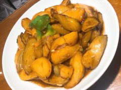最爱地三鲜-95号酱骨·一块豆腐(展春园西路店)