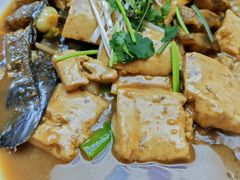 -鸿运美食府
