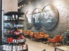 -星巴克臻选(惠州华贸天地1楼店)