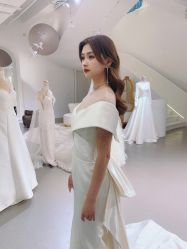 点击看大图 -艾米丽婚纱礼服