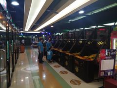 -爱玩嘉年华(江北一店)