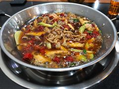 黔江鸡杂中锅-黔江古镇鸡杂(临江路店)