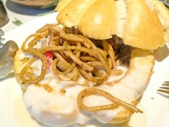 -Mogul Eatery·大亨餐酒馆