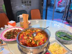 -牟记江湖重庆地标特色菜鱼蛋海鲜羊蝎子(巴南区黑金冠十多年好店)