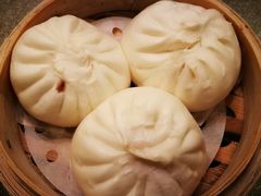 蠔皇流汁叉烧包-御名苑酒家(大角咀店)