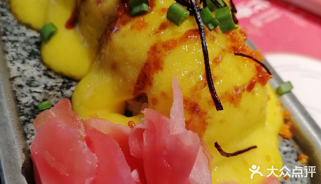 店名:花漫里(万象九宜店)，地方挺好找的：乘直达电梯
