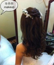 辛老师-上海彩妆秀摄影设计有限公司