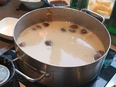 -捞王锅物料理(上海世茂广场店)