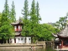 -汇龙潭