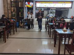 大堂-毛华美食(清扬路店)