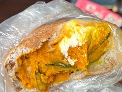 贝贝南瓜芝士香蒜鸡-PAOPAO Bakery&Café(港汇店)