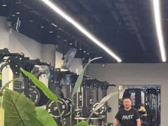 -TMG潮流健身(奥体莲荷里店)