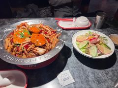 -胖哥俩肉蟹煲(石家庄长安万达店)