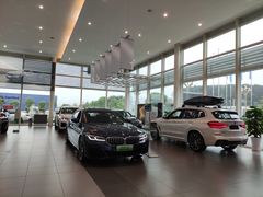 -南充通源宝马4S店(高坪店)