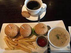 牛肉迷你汉堡-bluefrog蓝蛙(皇庭广场店)
