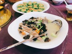 -绿雅居原生态农庄(小涌店)