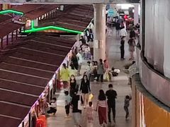 -解放路步行街                