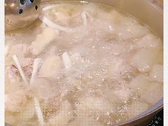 -润园四季椰子鸡火锅(海上世界店)