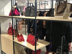 -Max Mara(王府井奥莱·香江小镇店)