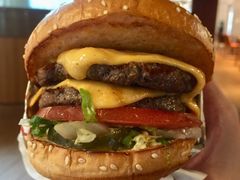 -The Habit Burger Grill 哈比特汉堡(复兴soho店)