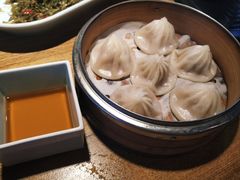 杭州小笼包-杭百味·大众精选杭帮菜(西湖音乐喷泉店)