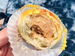 -百年泰康鲜肉月饼