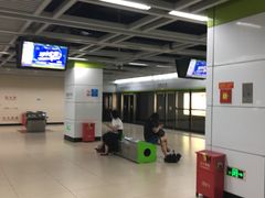 -汉阳火车站(地铁站)