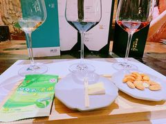 -源石酒庄
