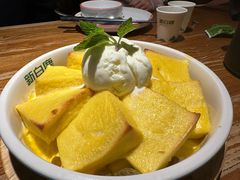 -新白鹿餐厅(银泰西湖文化广场店)