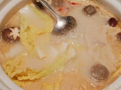 -三人行骨头王火锅(长寿店)