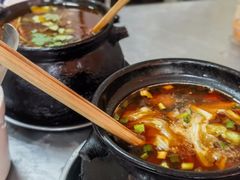 -李记特色罐罐米线(重庆中环大厦店)