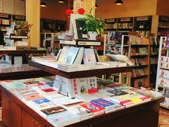 -新华书店(龙头路店)
