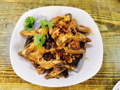 -人和啤酒屋海鲜大排档(营口路店)