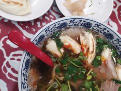 -秦香陕西食府(华贸天地店)
