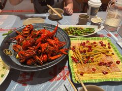 -肥肥虾庄·金牌油焖大虾(杨园滨江时代walk店)