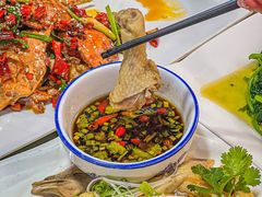-范饭椰林川湘味海鲜·椰子鸡(三亚湾椰梦长廊店)