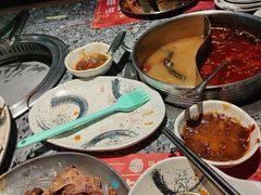 -阪尚皇·原切牛排·烤肉火锅自助(北京路店)