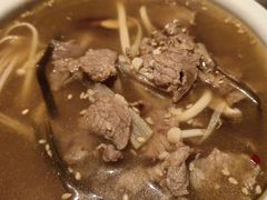 -萨拉伯尔(燕莎友谊商城店)