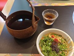 -廖掌柜·重庆鲜货火锅(上海首店)