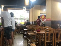 大堂-东镇老火锅(长春路首店)