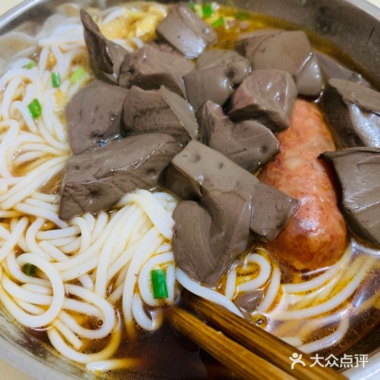 电信猪血汤粉店